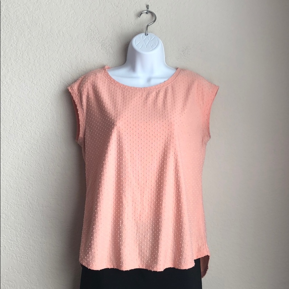 Elle Pink Sleeveless Textured Polka Dot Shirt